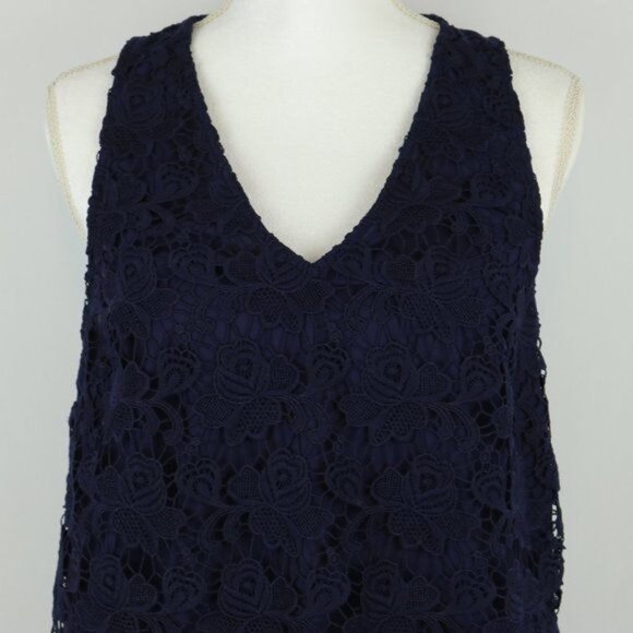Banana Republic Women's Medium Blue V-Neck Lace Double Layer Tank Top - Picture 2 of 7